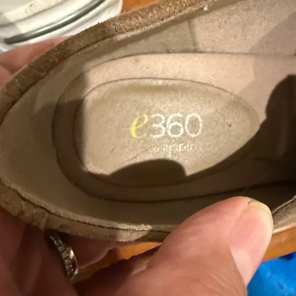 Easy Spirit Women's Leather Upper Boots - Brown Suede - Picture 7 of 7